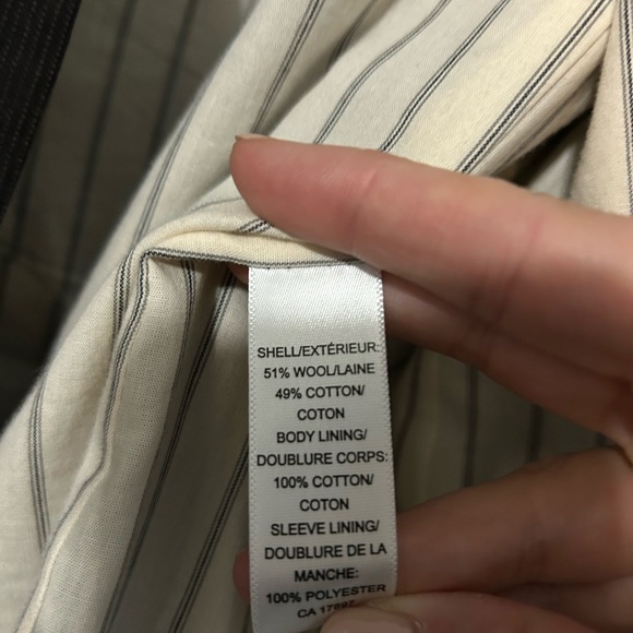 Banana Republic Wool/Cotton-blend Pinstripe Blazer - Picture 4 of 4